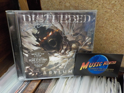 DISTURBED - ASYLUM CD + 3 X NIMMARIT David, Dan ja Mike