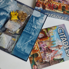 Citadels-kortti- ja lautapeli ( suomi ) - pikkukuva 2