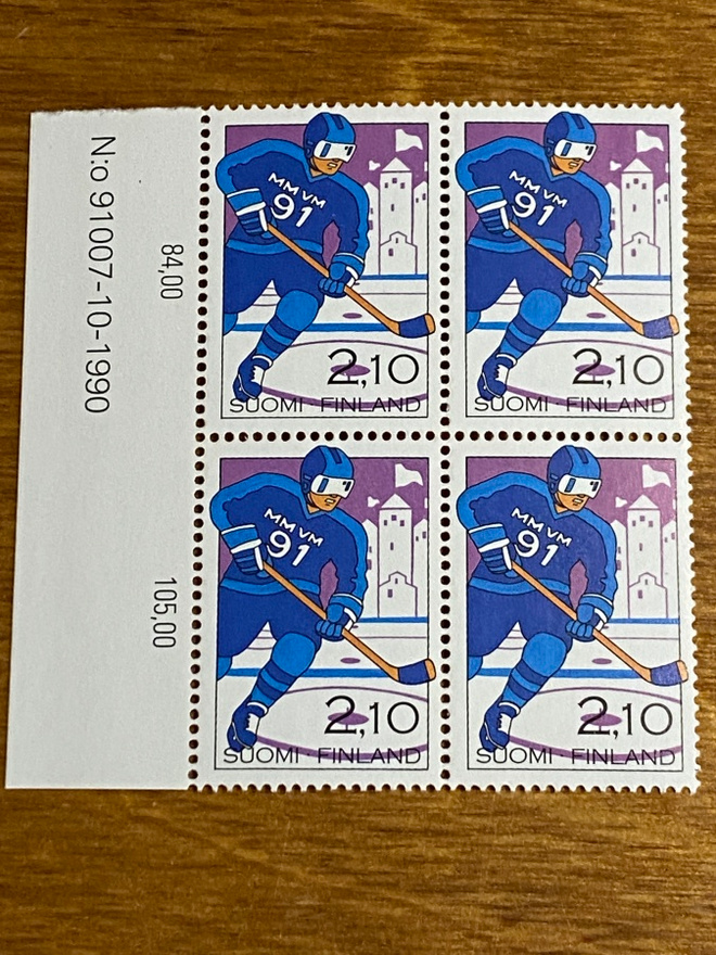 JÄÄKIEKON MM-KISAT 1991 NELIÖ NUMERO MARGINAALILLA**
