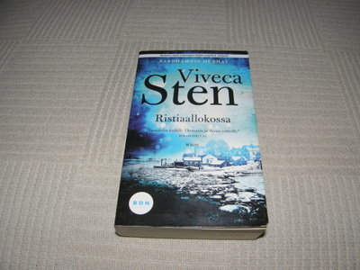 Viveca Sten ristiaallokossa -pok