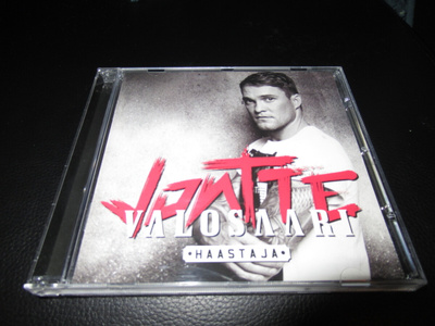 JONTTE VALOSAARI - HAASTAJA CD