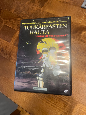 Tulikärpästen hauta DVD