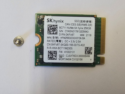 256 Pb SSD nvme - lyhyt malli (m.2 2230)