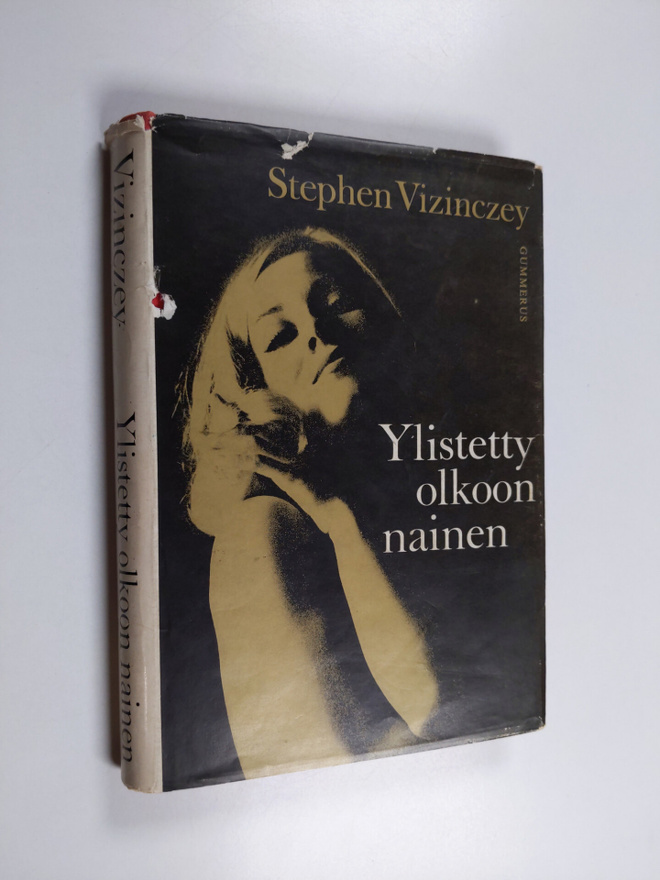 Stephen Vizinczey : Ylistetty olkoon nainen