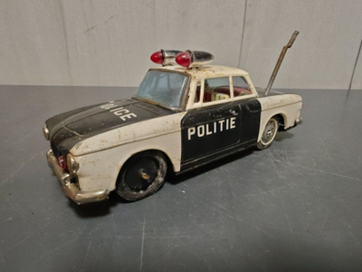 Peltiauto Karmann Ghia