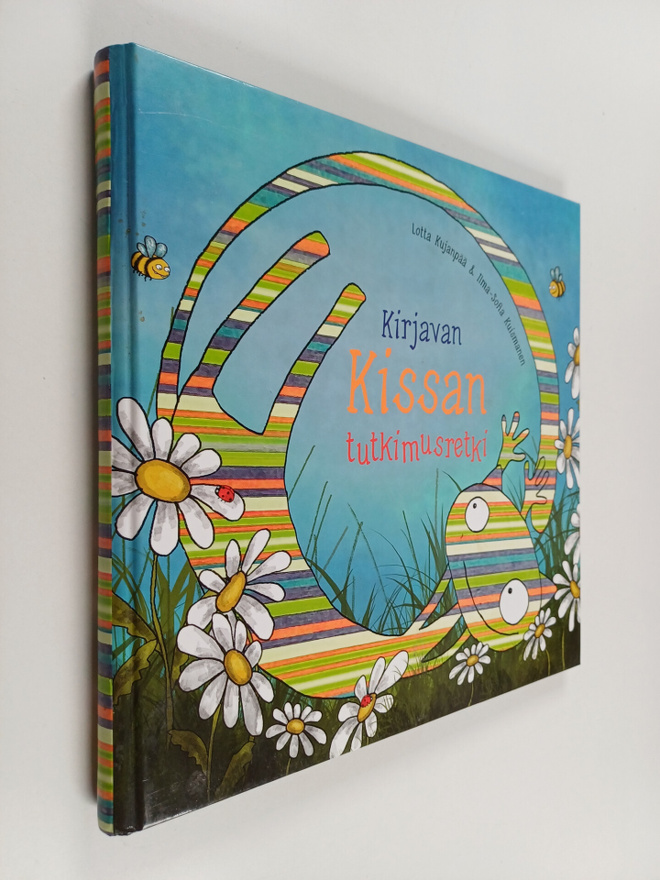 Lotta Kujanpää : Kirjavan kissan tutkimusretki