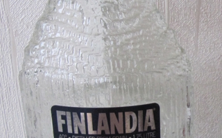 Wirkkalan vanhaa mallia 1,75 finlandia vodka pullo (tyhjä)