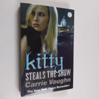 Carrie Vaughn : Kitty Steals the Show - pikkukuva 1
