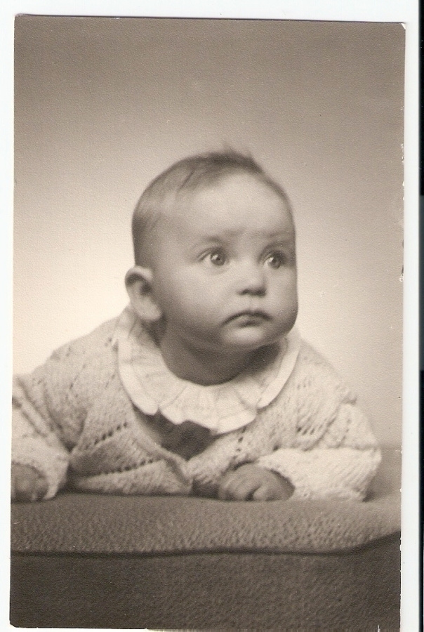 Vauvalla "totinen tilanne". Valokuvakortti