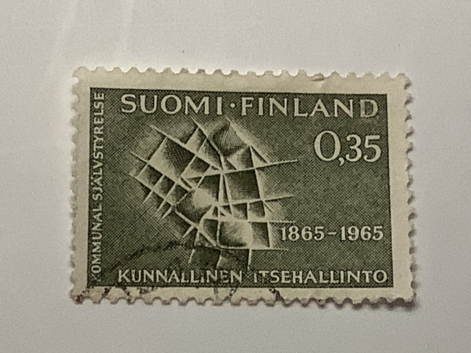 592 / 1965 Kunnallinen itsehallinto o leimattu