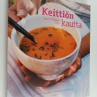 Keittiön kautta : ruoanvalmistajan kirja - pikkukuva 1