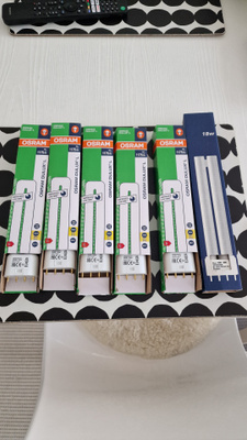 Osram Dulux L 18W/830 + Airam 18W/830 , 2G11 kanta uusia.