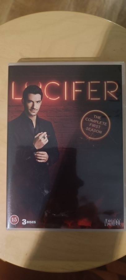 Lucifer kausi 1 ( 3 DVD)