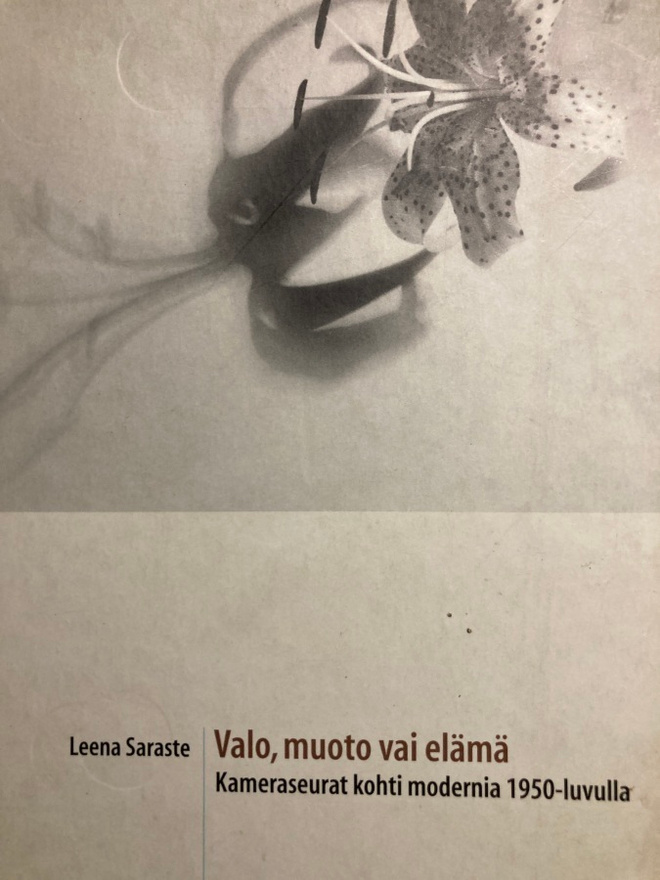 LEENA SARASTE: KAMERASEURAT KOHTI MODERNIA 1950-LUVULLA