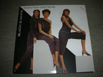 LP Pointer sisters: Black & white