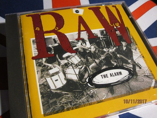 The Alarm: Raw CD