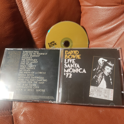 DAVID BOWIE -live Santa Monica 72 CD.