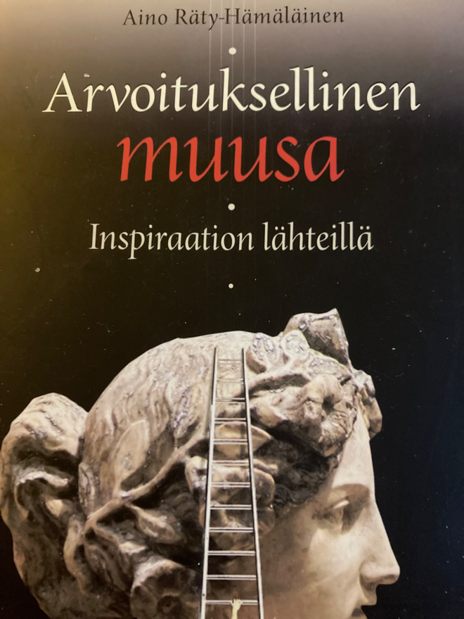 RÄTY-HÄMÄLÄINEN: ARVOITUKSELLINEN MUUSA