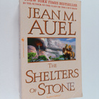 Jean M. Auel : The shelters of stone - pikkukuva 1
