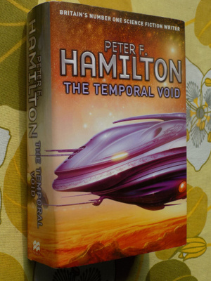 Peter F. Hamilton: THE TEMPORAL VOID