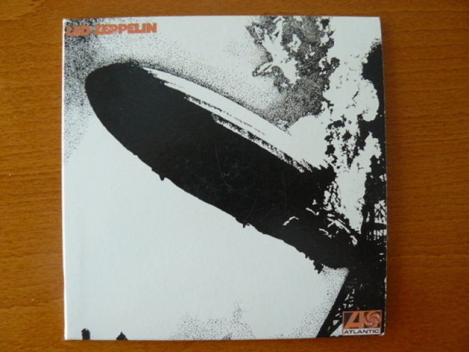 Led Zeppelin/CD      ( LP Reblika)