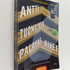 Antti Tuomainen : Palavat kivet - pikkukuva 1