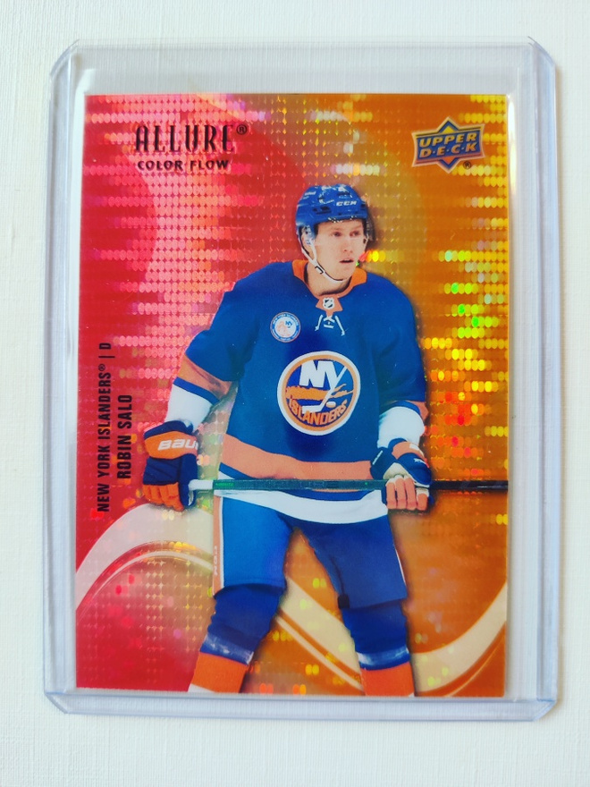 Robin Salo - 22-23 UD Allure Color Flow Red/Orange Spectrum