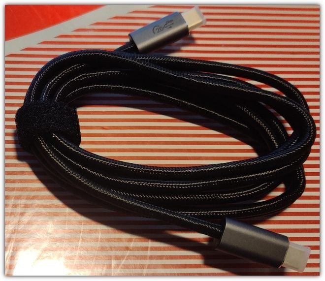 USB C - USB C -pikalataus/pikadatasiirto 20Gbps /2m #28838