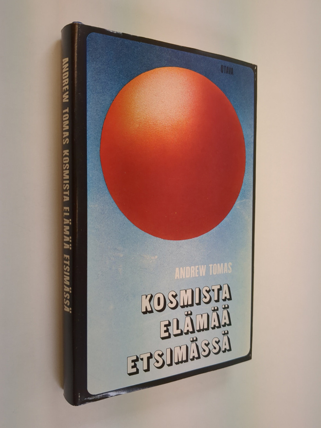 Andrew Tomas : Kosmista elämää etsimässä