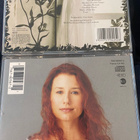 Tori Amos x 2: Under The Pink (1994) ja The Beekeeper (2005) - pikkukuva 2