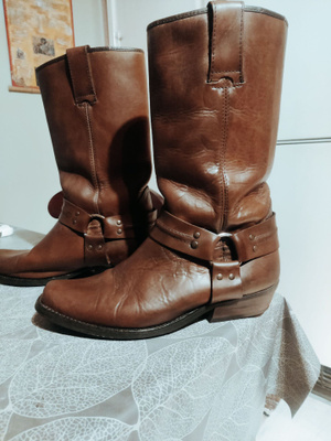 Bootsit 44+