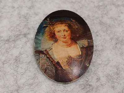 Vintage 17th century lady portrait Cameo Cabochons solki