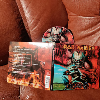 IRON MAIDEN -virtual xl. CD.