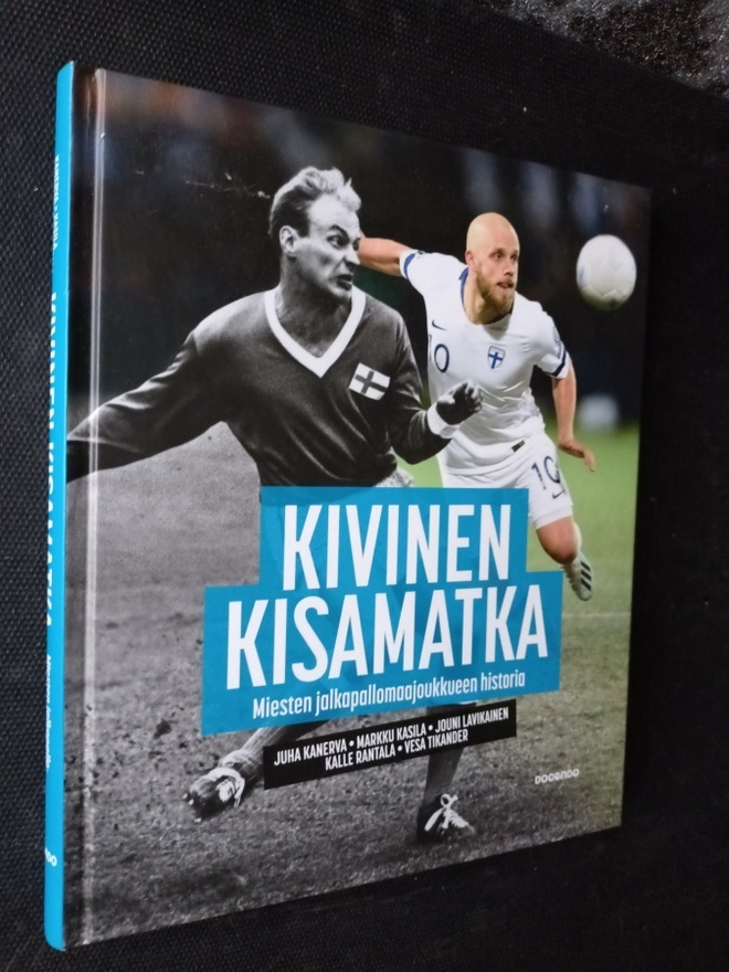 Kivinen kisamatka. Miesten jalkapallomaajoukkueen historia