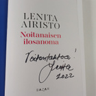Lenita Airisto : Noitanaisen ilosanoma - Puolustaudu! Tai... - pikkukuva 3