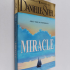 Danielle Steel : Miracle - pikkukuva 1