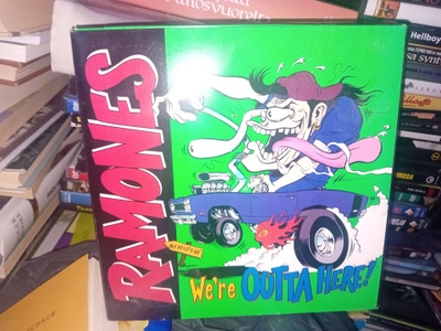 CD + VHS Ramones : We're Outta Here ! ( SIS POSTIKULU