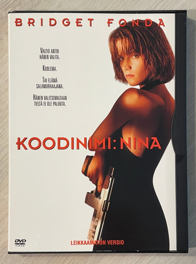Koodinimi: Nina (1993) Leikkaamaton versio