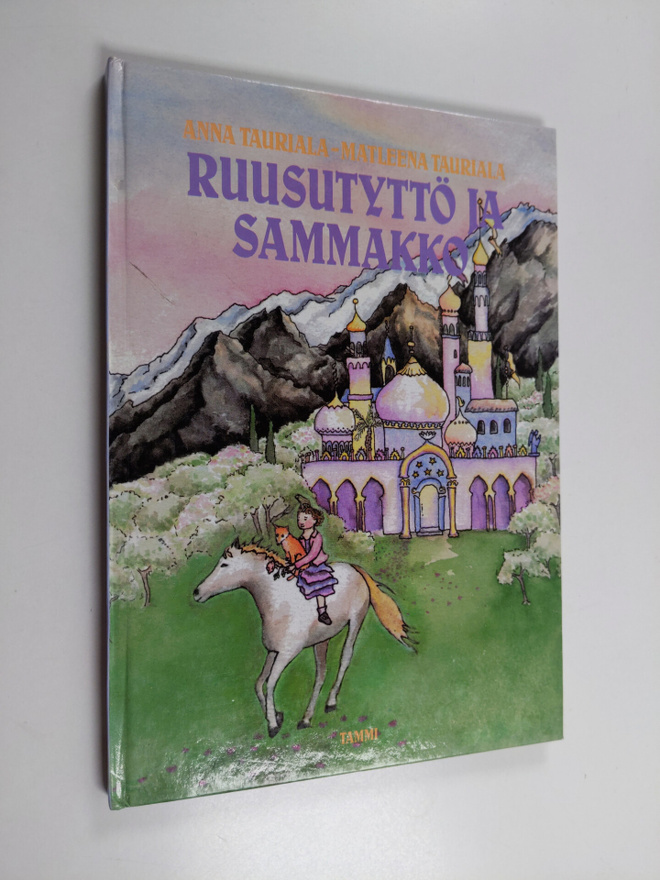 Anna Tauriala ym. : Ruusutyttö ja sammakko