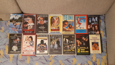 14+ kpl VHS-PAKETTI!