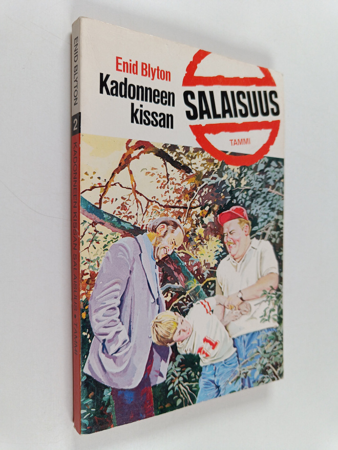 Enid Blyton : Kadonneen kissan salaisuus