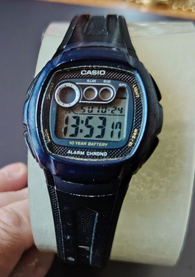 Casio quartz kello