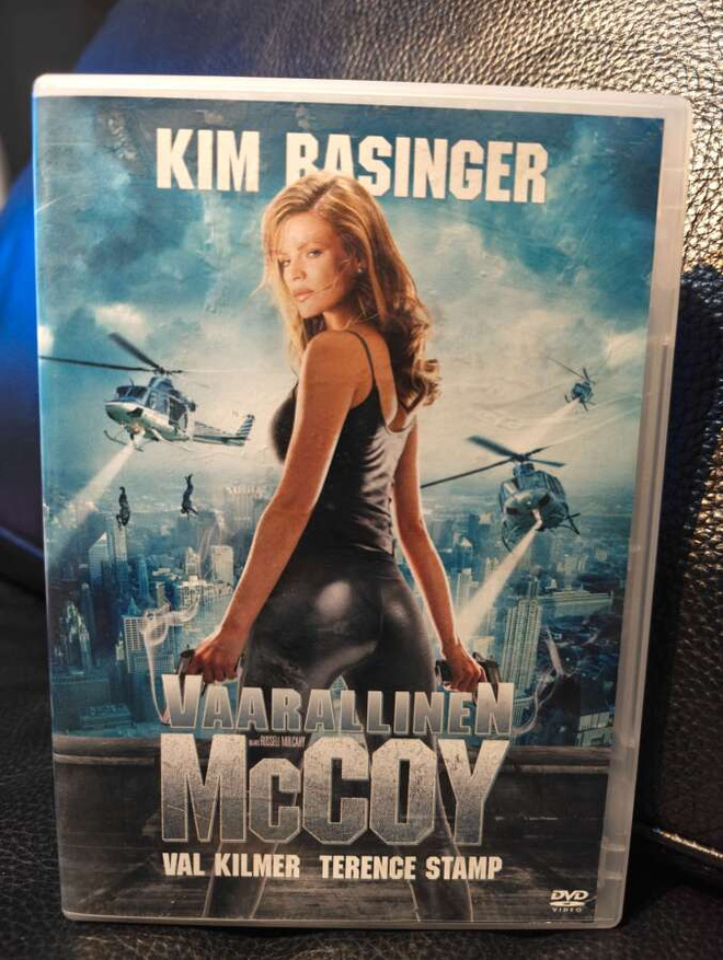 Vaarallinen McCoy (1993) DVD Suomijulkaisu