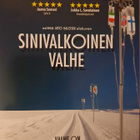 SINIVALKOINEN VALHE - DVD - pikkukuva 1