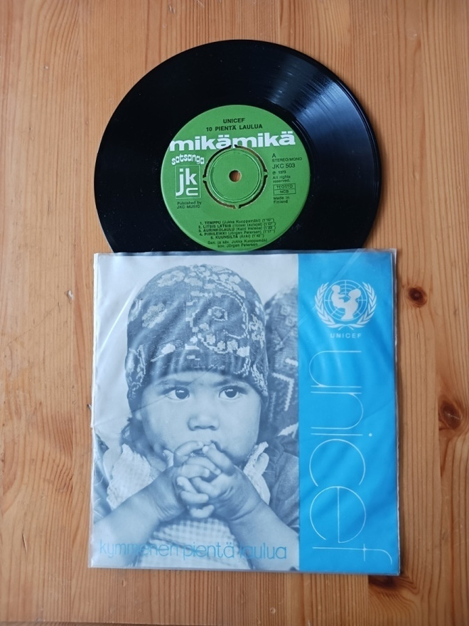 Unicef Kymmenen Pientä Laulua ep orig 1973 JKC 503