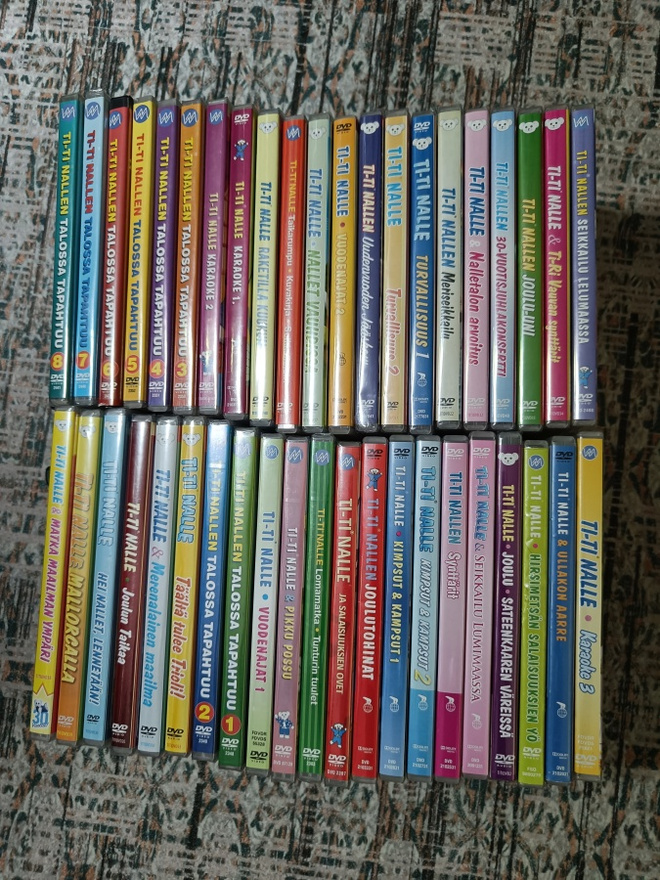 Ti-Ti Nalle kokoelma 42 kpl:tta DVD