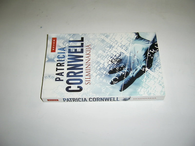PATRICIA CORNWELL : SILMINNÄKIJÄ