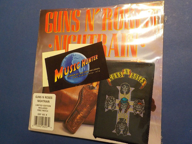 GUNS N' ROSES - NIGHTRAIN 7'' SINGLE + PATCH