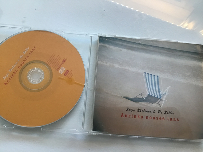 Kaija Kärkinen & Ile Kallio . Aurinko nousee taas CDS single