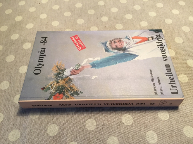 URHEILUN VUOSIKIRJA 1984 OLYMPIA-84 HYVÄ